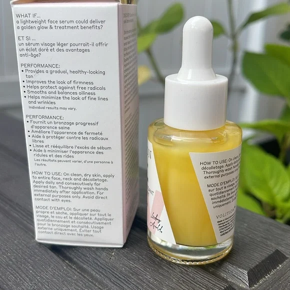 Volition - Getaway Glow - Gradual Tan Firming Facial Serum - Picture 2 of 10